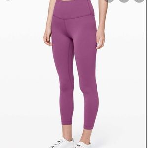 Pinky purple lulu leggings align